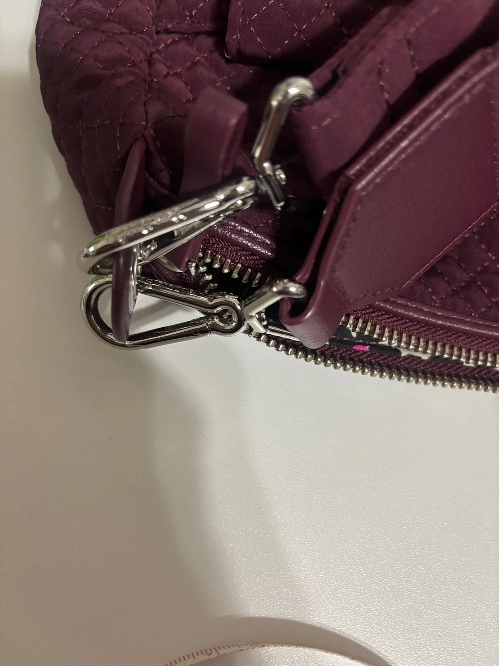 Vera Bradley Carson mailbag  in Mulled wine